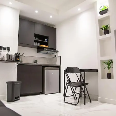 Chaleureux Part-dieu Apartment *